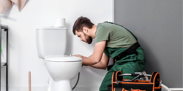 toilet install